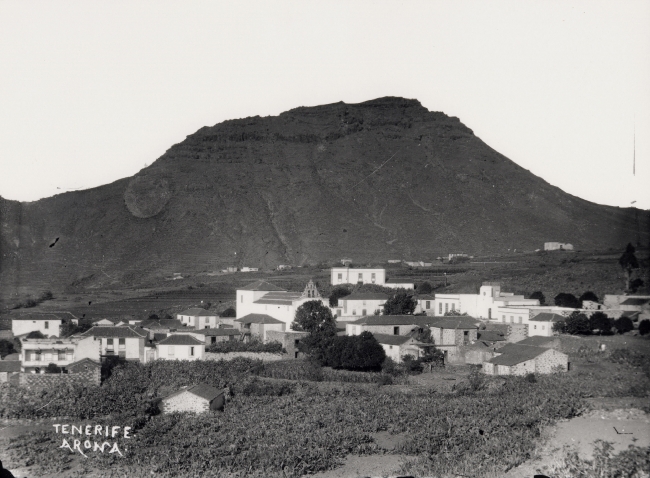 Arona. Casco de Arona. Fondo Fotográfico FEDAC